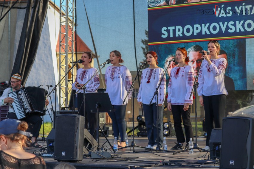 Bobowa i Sękowa z kulturą i tradycją na jarmarku w słowackim Stropkowie. Partnerskie gminy spotkały się na Festiwalu Kultury Pogranicza