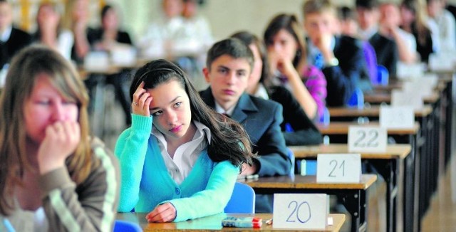 O tym, jak uczy gimnazjum, uczniowie przekonują się na egzaminach na koniec szkoły