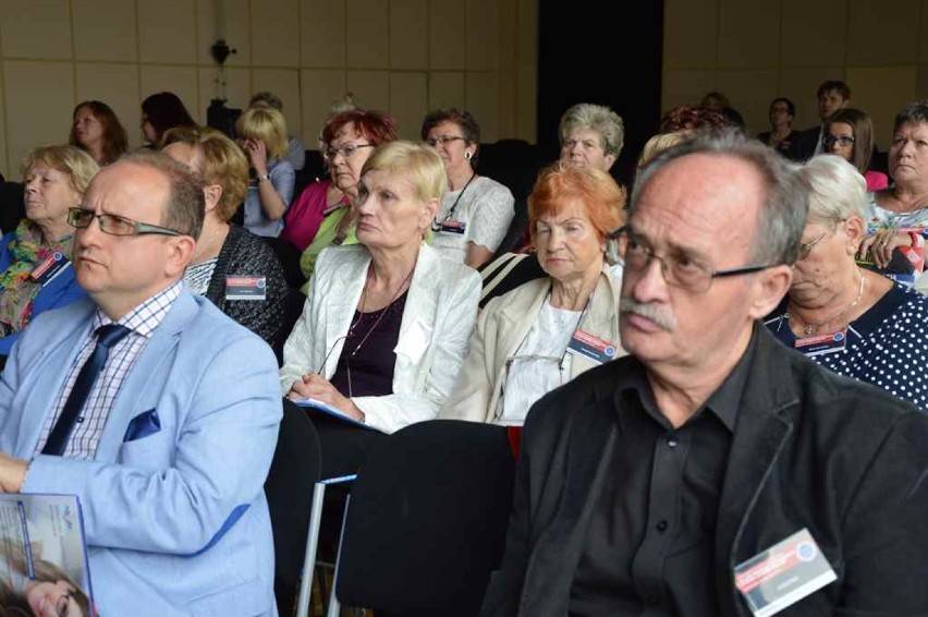 Bełchatów: Konferencja naukowa o samorządzie
