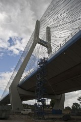 Wrocław: Budowa mostu na Rędzinie zakończona