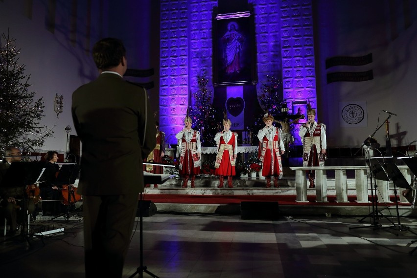 Koncert kolęd w kościele NSJ w Piotrkowie