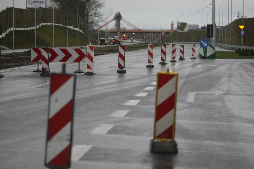 Gdańsk: Trasa W-Z w piątek zostanie oddana do ruchu. Usprawni się przejazd na węźle Karczemki