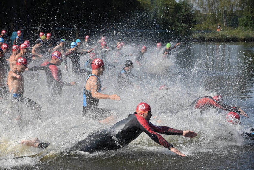 II Żorski Cross Triathlon w Żorach! Zobaczcie zdjęcia śmiałków, którzy walczyli na Śmieszku!