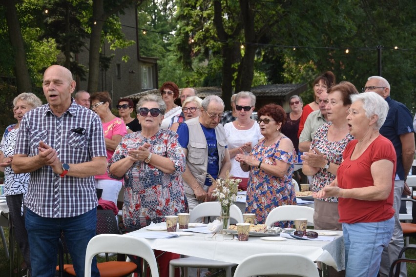 Seniorzy bawili się na biesiadzie Śremskiego Ośrodka Kultury