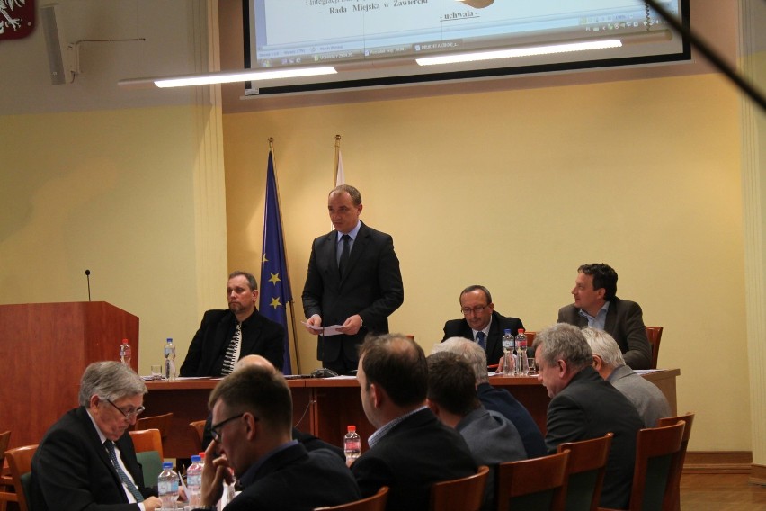 Sesja Rady Miejskiej w Zawierciu 29 04 2015