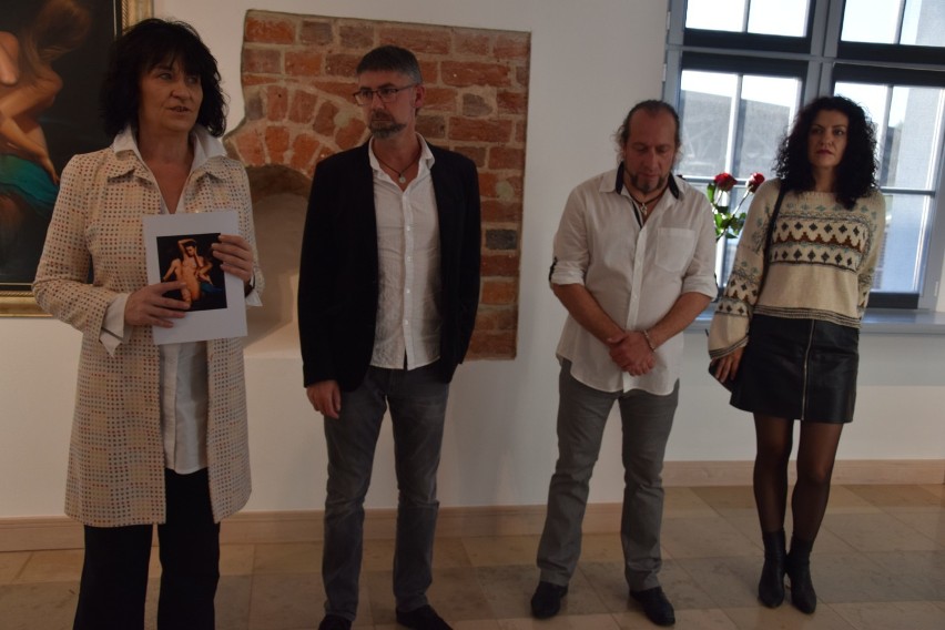 Na otwarcie wystawy do Szczecinka przyjechali artyści