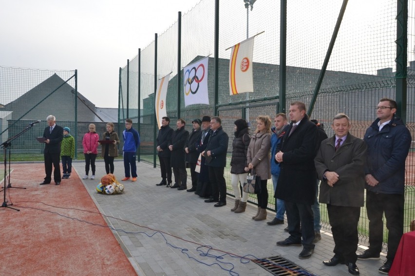 Przy szkole w Bieńkowicach wybudowano nowe boisko
