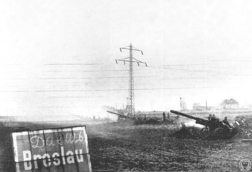 Historia Psiego Pola we Wrocławiu: Walki o Zakrzów