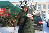 Akcja „Choinka dla życia” w Radomiu. Świąteczne drzewka trafiły do krwiodawców. Zobaczcie zdjęcia