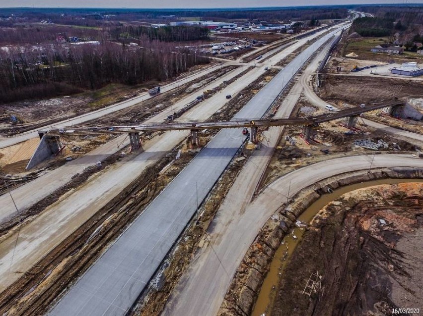 Pod koniec lipca gotowa miała być autostrada A2 z rogatek...