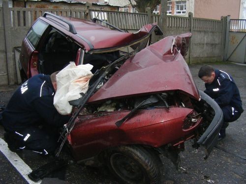 Trzy osoby zginęły w tragicznym wpadku w miejscowości Żuławki w powiecie nowodworskim