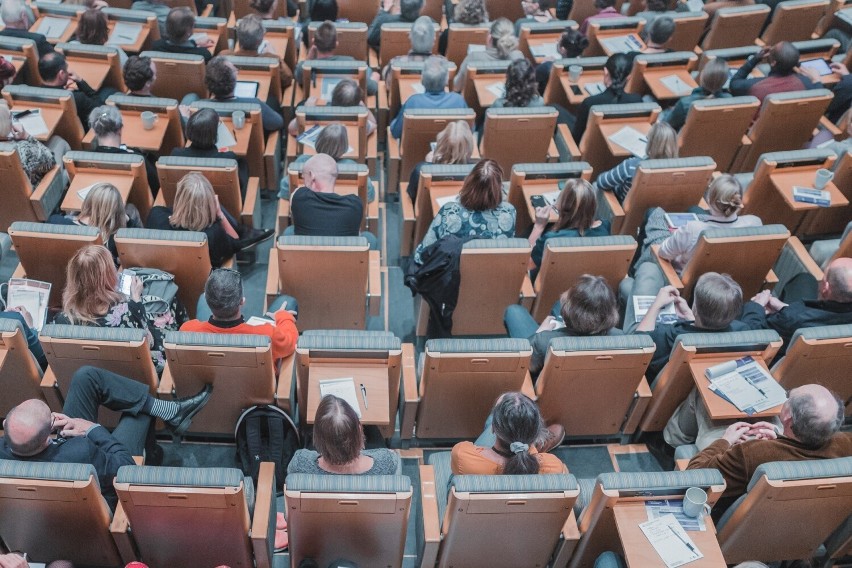 Jakie studia podyplomowe wybrać? Te kierunki są...