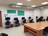 SP nr 1 w Jastrzębiu ma zupełnie nową pracownię komputerową. Zastąpiono wysłużony sprzęt. Posłuży uczniom oraz mieszkańcom osiedla