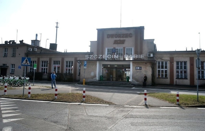 Remont dworca Szczecin Dąbie. Miasto szuka wykonawcy, a PKP chce przebudowy 