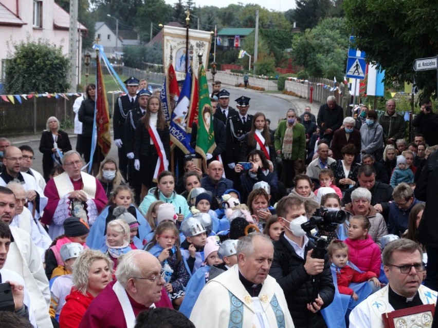 Nawiedzenie kopii obrazu Matki Boskiej Jasnogórskiej w Wytomyślu 