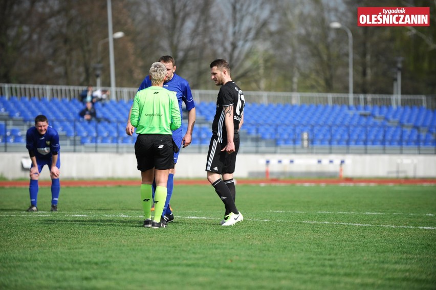 Piłkarze Olimpii Oleśnica pokonali na własnym boisku...