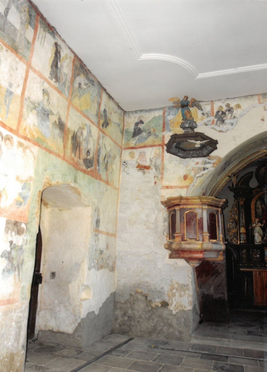 Kościół w Kątach Bystrzyckich kryje w sobie niesamowite polichromie