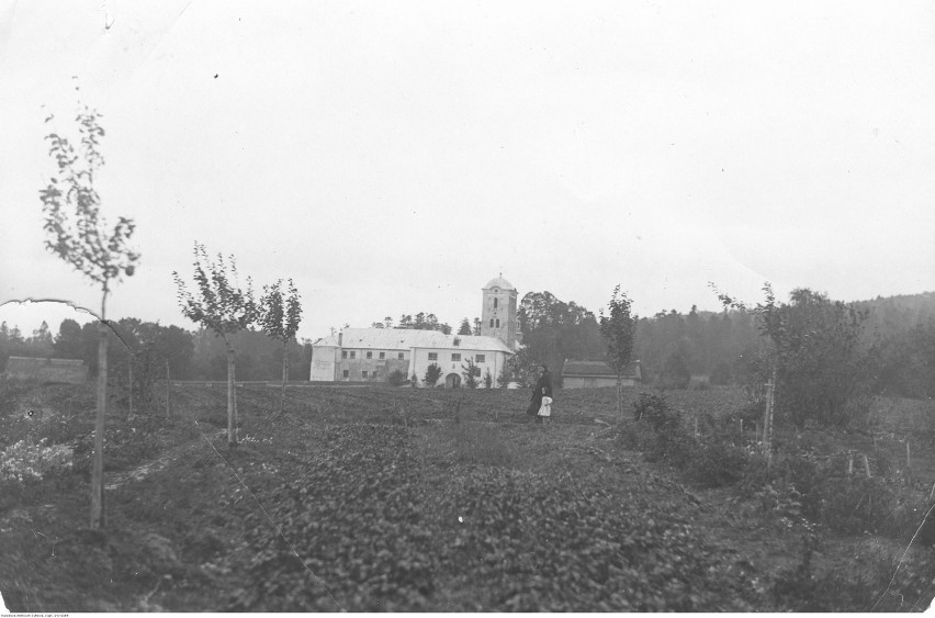Klasztor i kościół św. Katarzyny w Świętej Katarzynie 1919...