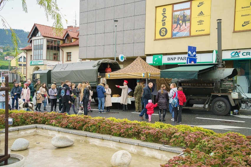 Piknik wojskowy w Limanowej. Pokaz sprzętu służb, każdy znalazł coś dla siebie