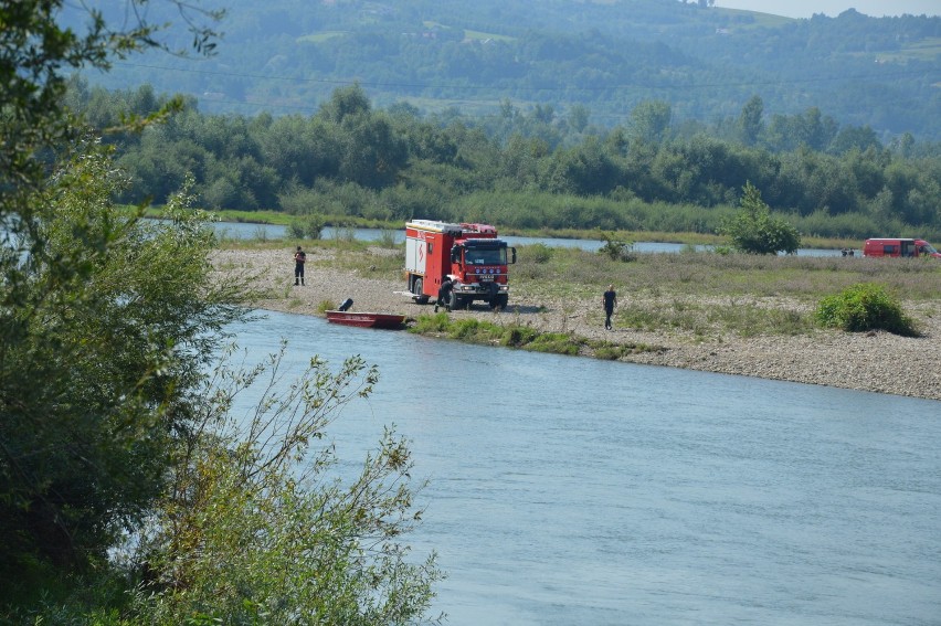 Łukanowice. Znaleziono ciało 20-latka, który utonął w Dunajcu