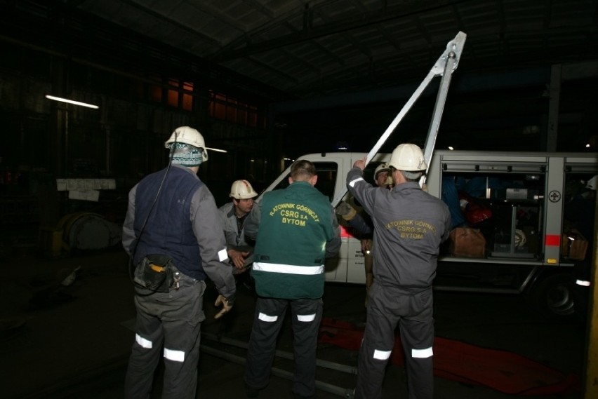 Akcja ratownicza w kopalni Wujek Śląsk: Wiertnica ma do pokonania ostatnie metry