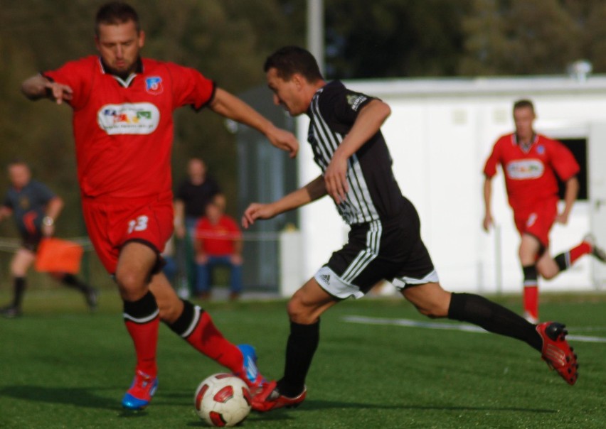 Obra Zbąszyń - Mawit Lwówek 0:1 (0:0)