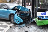 Wypadek na Niebuszewie. Auto zderzyło się z autobusem