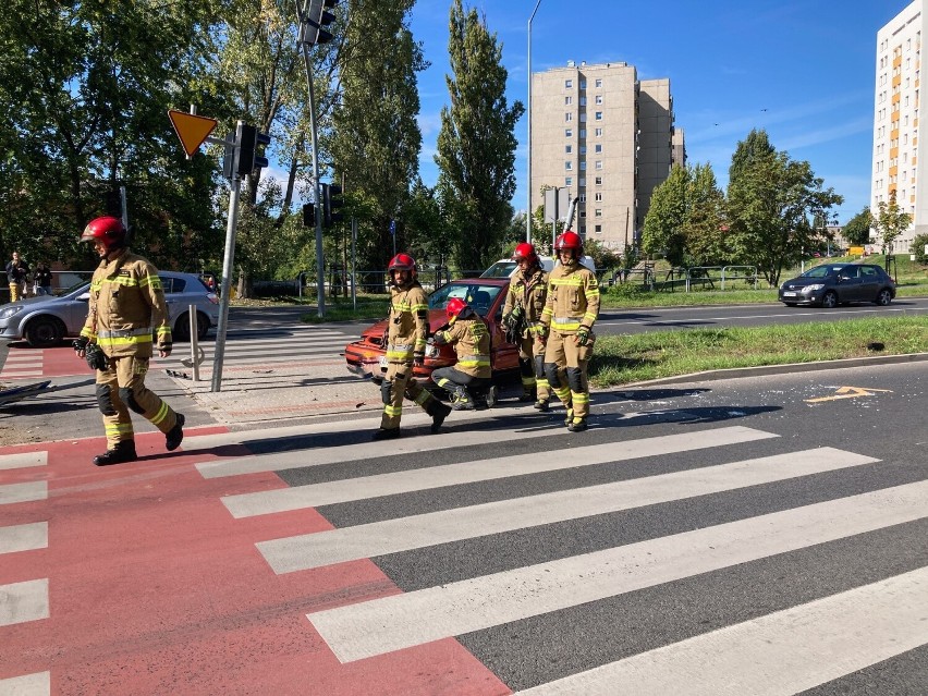 Do zdarzenia doszło ok. godz. 14 na al. Zjednoczenia w...