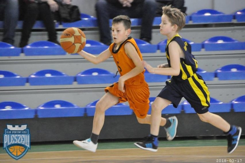 Młodzi pleszewianie zajęli piąte miejsce w Ogólnopolskim Turnieju w Mini Koszykówce, którzy został rozegrany w Pleszewie