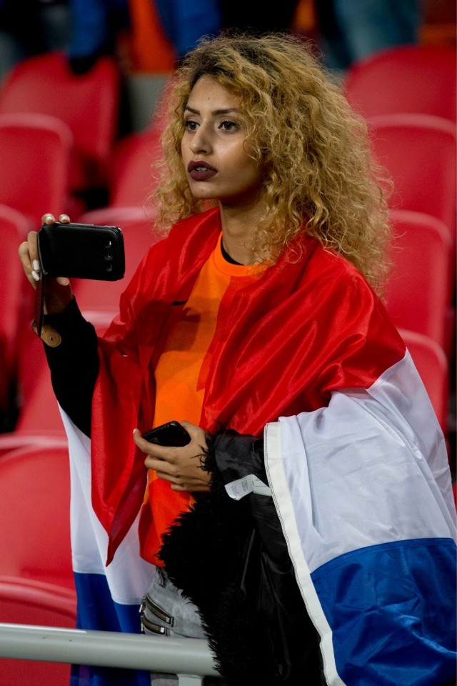 Najpiękniejsze kibicki na Euro 2016. Takie damy trzymają kciuki za swoje drużyny! [ZDJĘCIA]