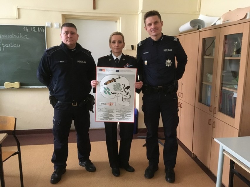 Policjanci odwiedzili szkołę w Kudowie-Zdroju 