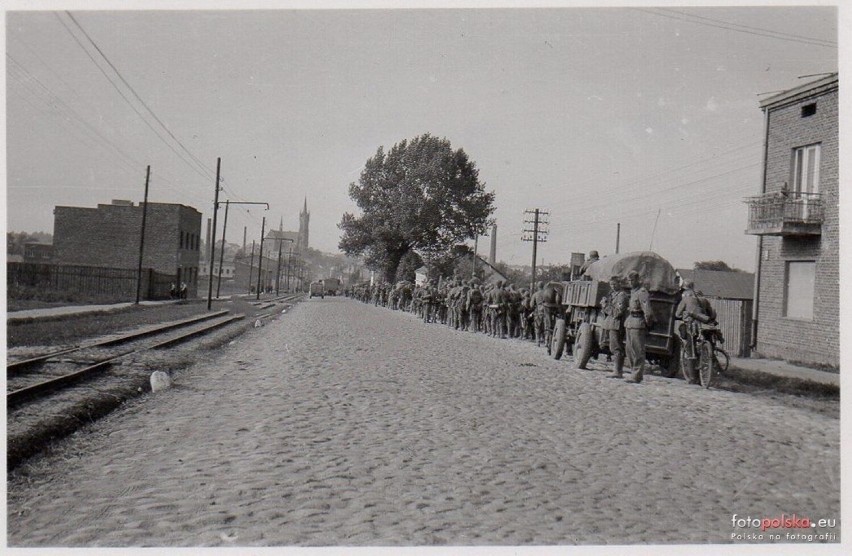 Wojska niemieckie na ul. Łódzkiej w Zgierzu