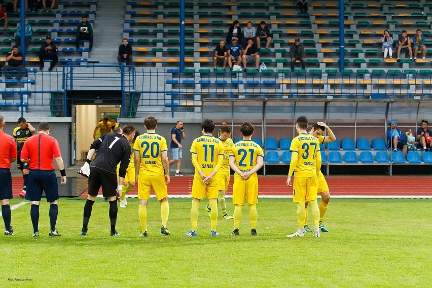 W piątkowym sparingu Siarka pokonała Ekoball Stal 2:0