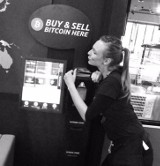 Dwustronny bankomat Bitcoin stanął w Warszawie