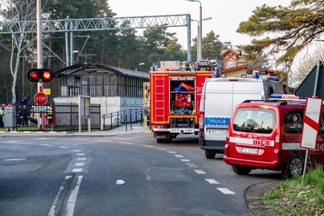 Do tragicznego wypadku doszło w środę. Zginęli lekarz i ratownik jadący w karetce