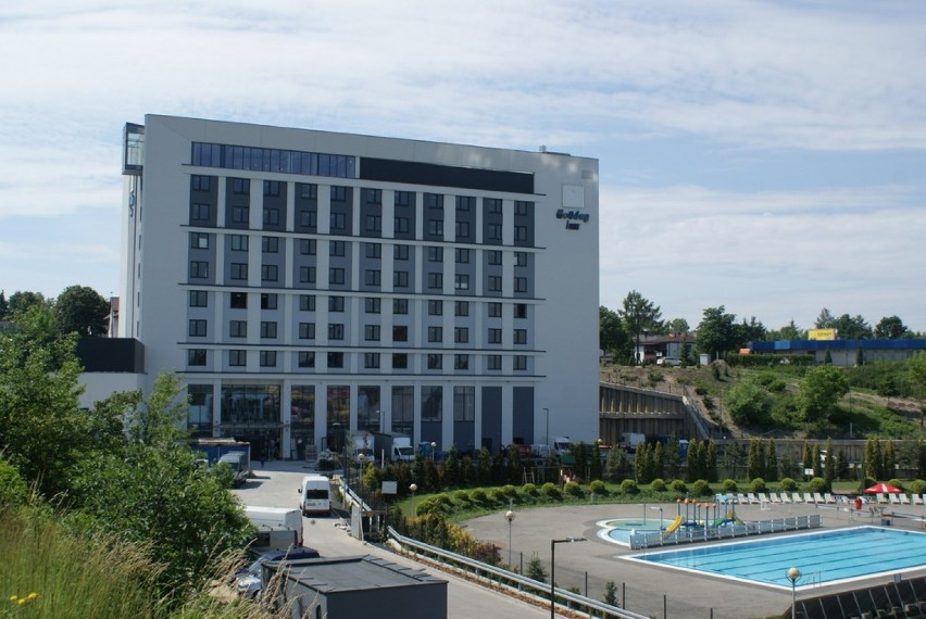 Nowy hotel sieci Holiday Inn przyjmie gości latem