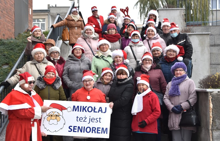 Malbork. Święty Mikołaj też jest seniorem. Przypomnieli o tym słuchacze Uniwersytetu Trzeciego Wieku 