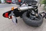 Zderzenie motocyklisty z autem osobowym na Kamiennej w Bydgoszczy
