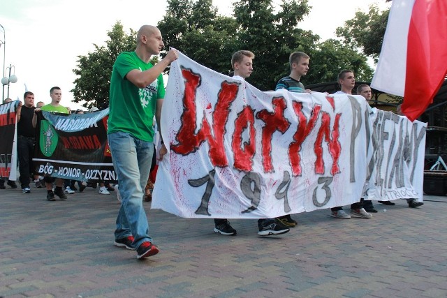Marsz Pamięci o Ofiarach Rzezi Wołyńskiej przeszedł ulicami Chełma.