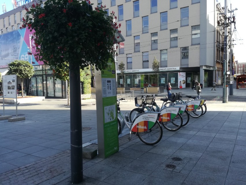 Koniec sezonu rowerów miejskich w Katowicach. Za rok stacji będzie aż 20