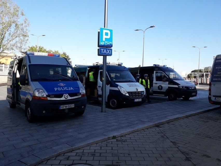 Szczecińska Inspekcja Transportu Drogowego kontrolowała w Stargardzie autobusy miejskie oraz przewożące osoby na regularnych liniach 
