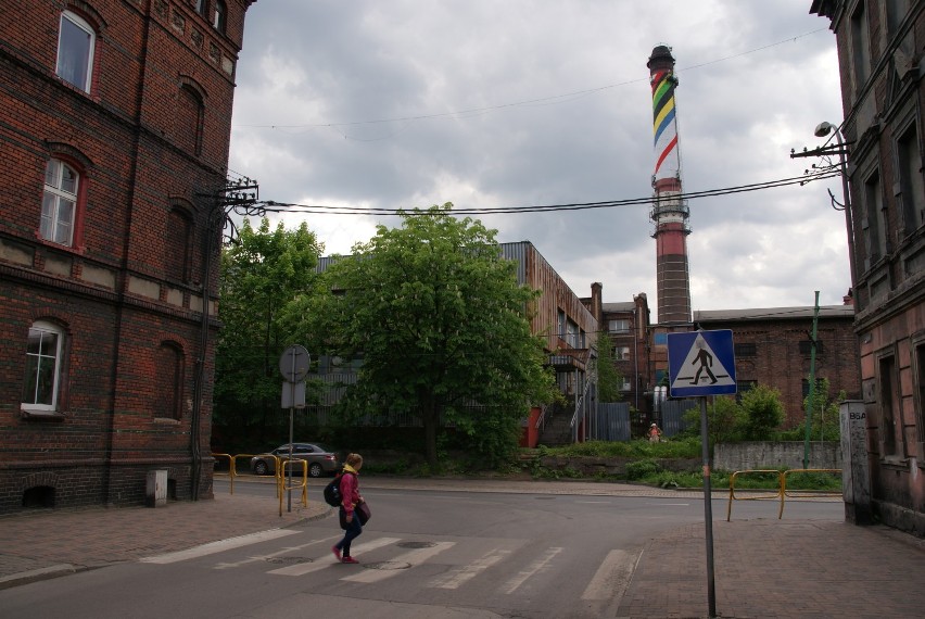 Pomalowali komin KWK Mysłowice