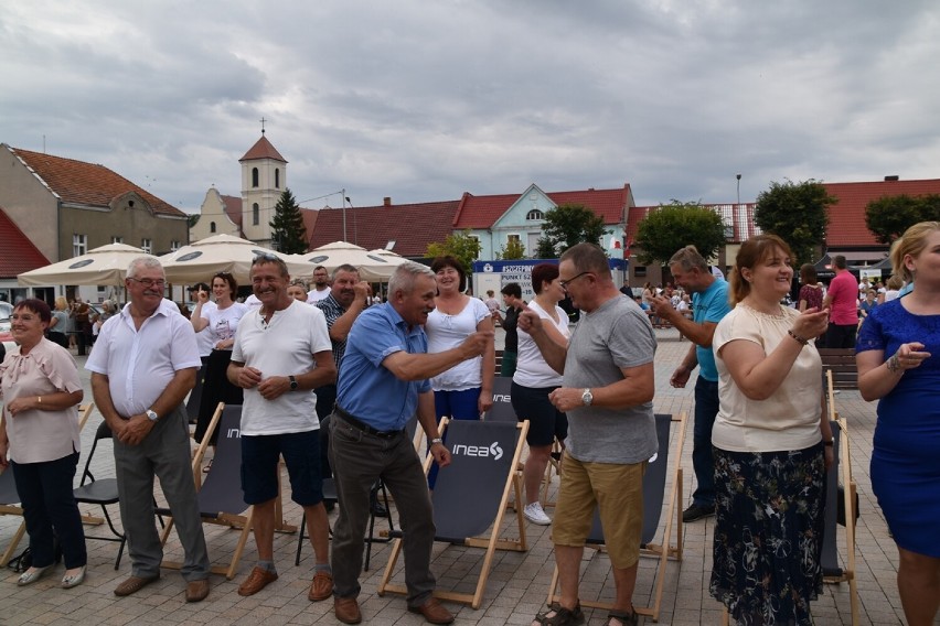 Zabawa "Na ludowo" w Książu Wielkopolskim. Nie brakowało...