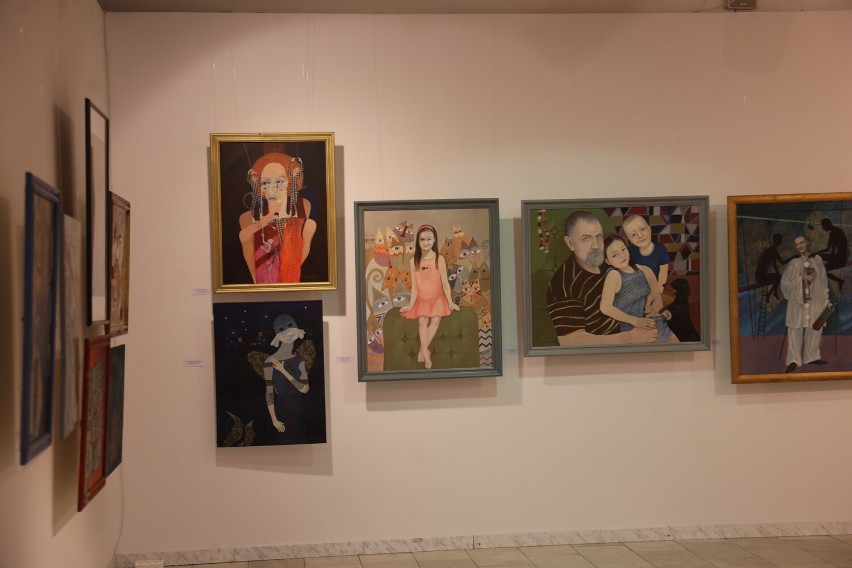 „Malarstwo, rysunek i… różne takie” wystawa Marii Antoniak w legnickiej Galerii Sztuki