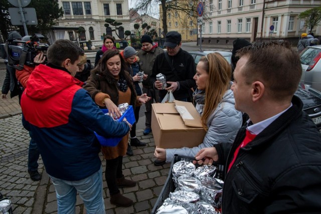 Tegoroczny finał wielkanocnej edycji "Ciepła serca w słoiku" odbędzie się 18 kwietnia na Placu Wolności w Bydgoszczy.