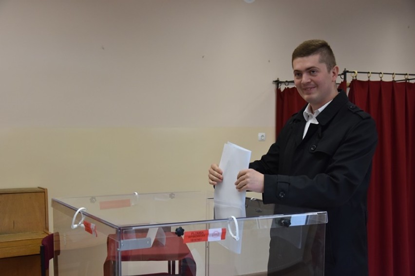 Kandydaci na burmistrza Śremu zagłosowali