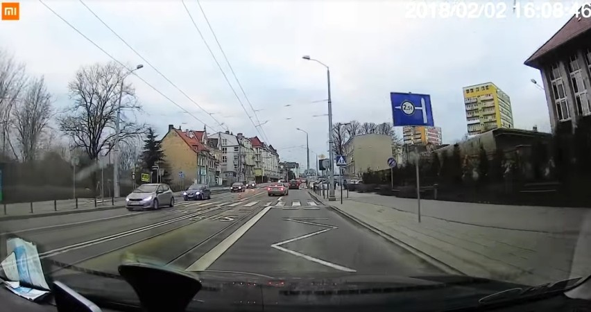 20-letni kierowca bmw i jego niebezpieczna jazda po Szczecinie. Kara będzie dotkliwa [WIDEO] 