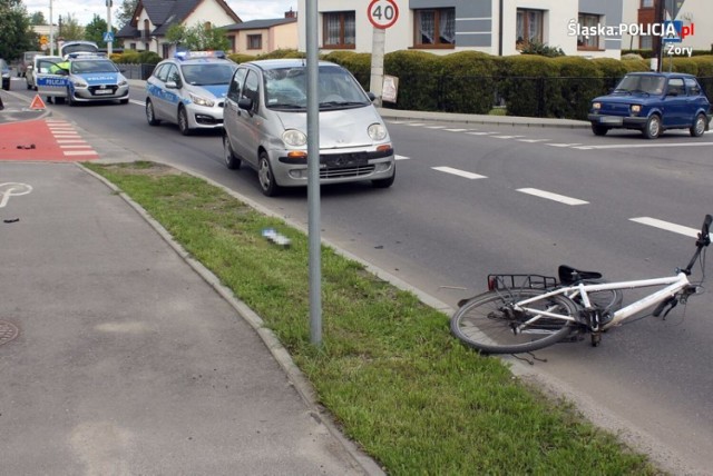 Na skrzyżowaniu ulic Zamkowej i Pukowca 16-latek na rowerze wpadł pod koła samochodu.