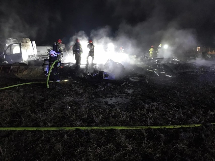 W nocy doszło do tragicznego pożaru w miejscowości Nowa...