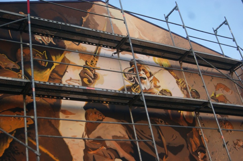 Mural w Kruszwicy prawie gotowy [zdjęcia]